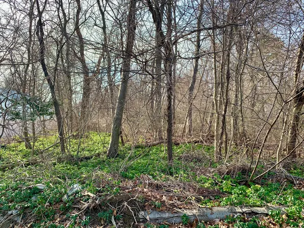 Como Avenue, Waterbury, CT 06701