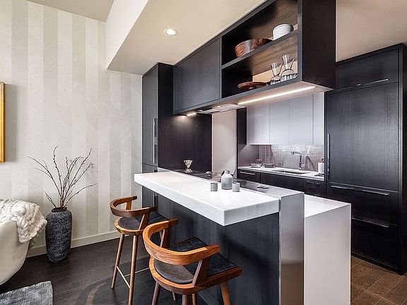 5th image of 252 South St #54B