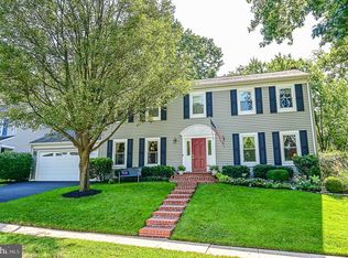 3633 Great Laurel Ln, Fairfax, VA