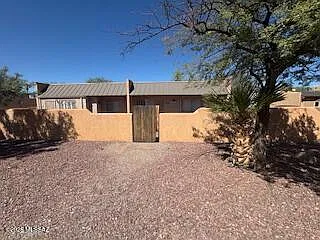 3 bed, 2.0 bath, 1534 sqft, $1,350 — Photo 2