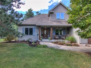 3648 Gold Ridge Rd, Eau Claire, WI 54701
