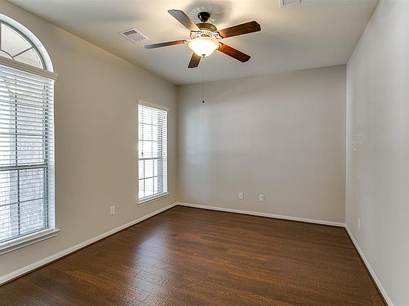 5th image of 10114 Sandhill Pine Ct