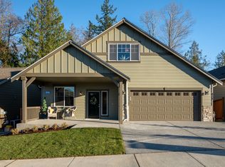 916 Alpine View Dr, Mount Vernon, WA 98274