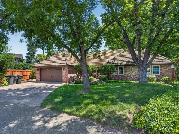5904 Courville Ct, Fair Oaks, CA 95628
