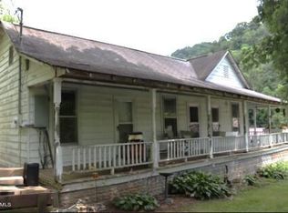 1458 Fairview Rd, Duffield, VA 24244