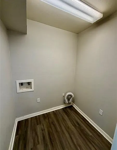 1500 Lake Shore Dr #113 — Photo 10