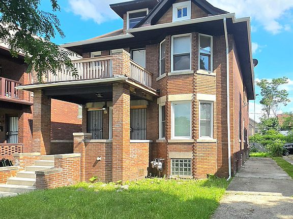 3rd image of 47 Pilgrim St