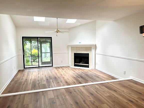 2nd image of 3016 Otter Ct