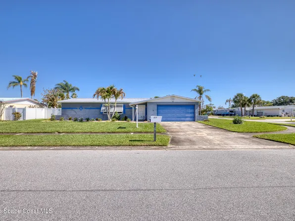 409 Finch Dr, Satellite Beach, FL 32937