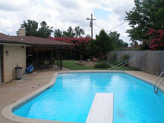 Pool/backyard