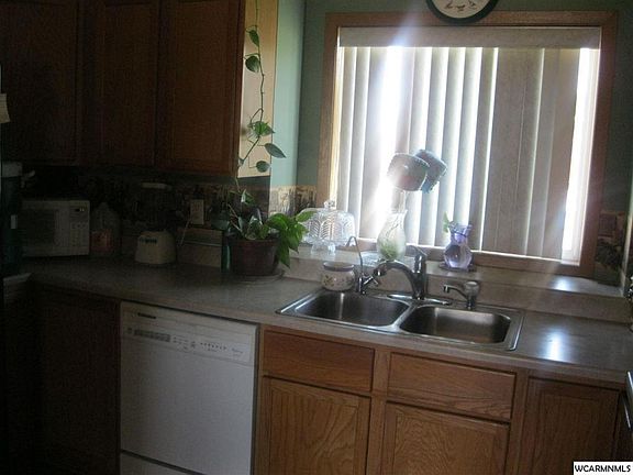 4th image of 226 Rainbow Dr