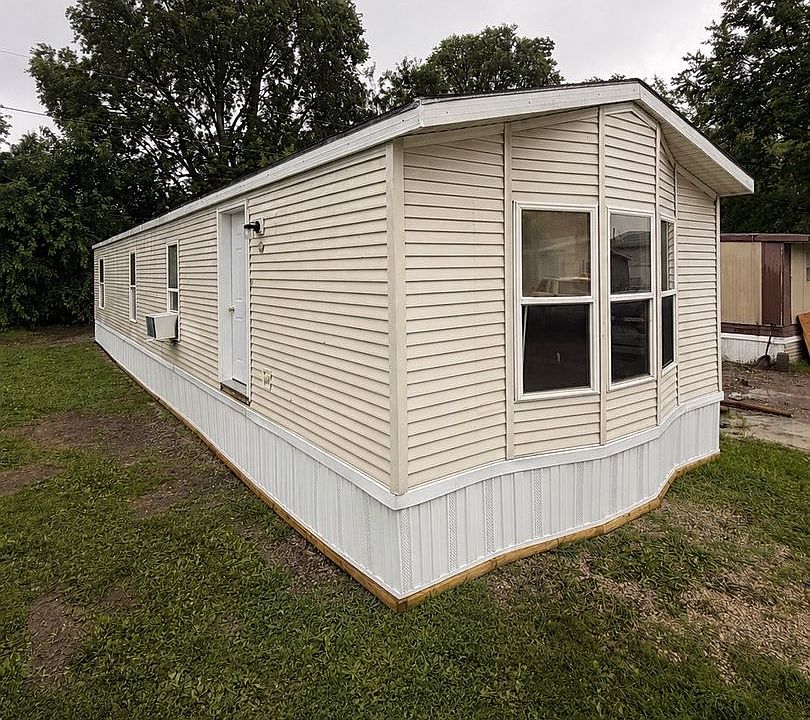 1st image of 310 S 3rd St Lot 26
