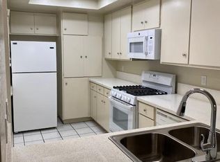 1526 E 3rd St, Long Beach, CA 90802