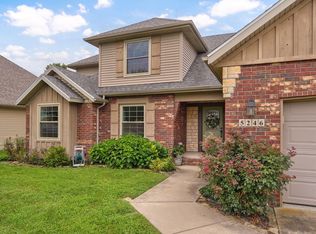 5246 E Hackberry Street, Springfield, MO 65809
