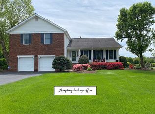 29 Madison Dr, Plainsboro, NJ 08536