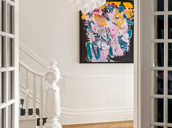 100 6th Avenue image 17 of 27