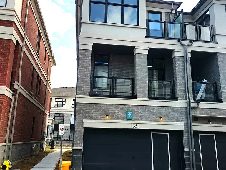 35 Wuhan Ln — Photo 15