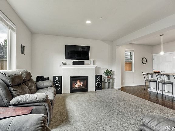 4th image of 20308 79th Street Ct E