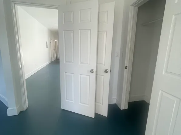 18 Warner Avenue image 10 of 15