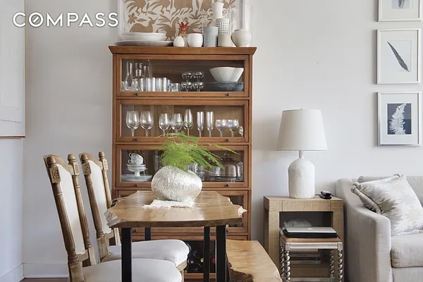 Rented by Compass | media 36