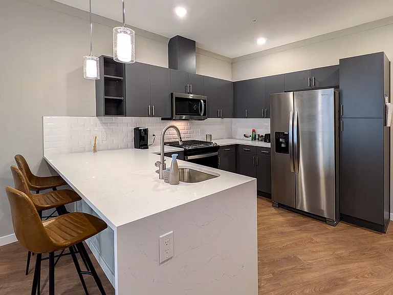 Metro526 Luxury Apartments — Photo 28