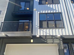 255 Rowmont Blvd NW, Calgary, AB T3L0H2