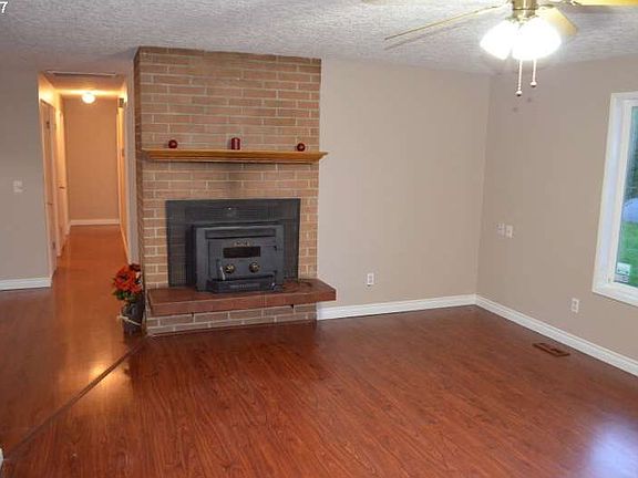 5th image of 5417 NE 45th Ave