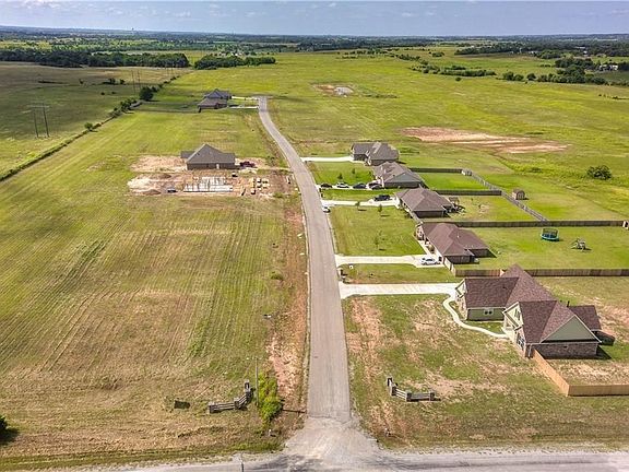 3rd image of 11632 Carefree Ln