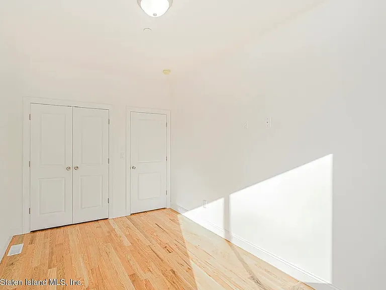 15 Church Ave #2 — Photo 3