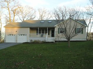 213 Great Rock Dr, Wading River, NY