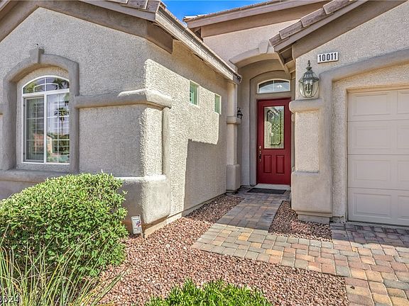 4th image of 10011 Lago De Coco Ave
