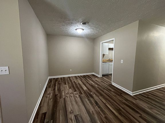 5th image of 116 Saint Andrews Ct #116