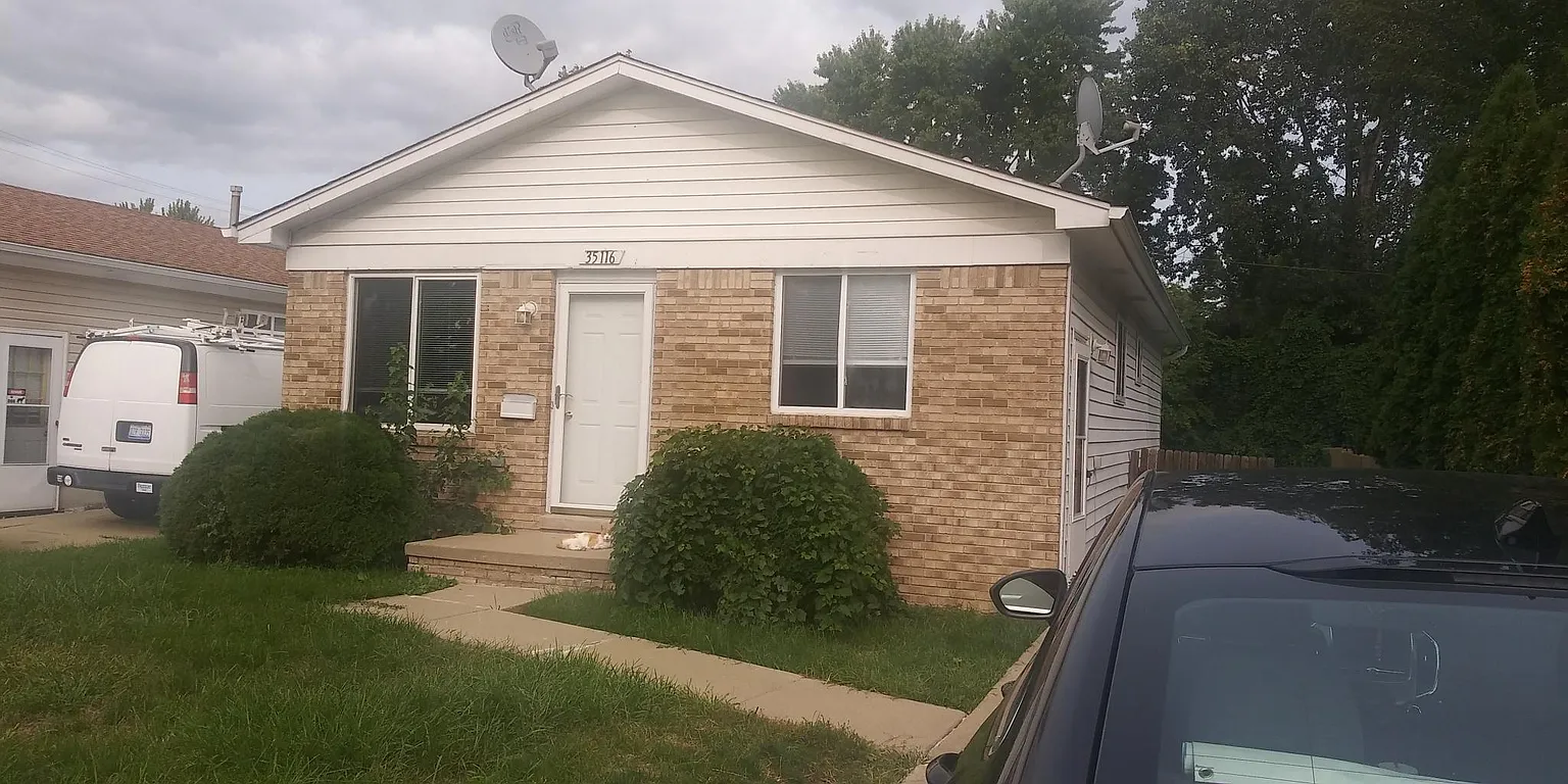 35116 Mabon Dr photo 1