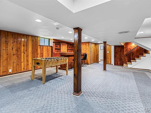 4th image of 5449 Mardel Ave