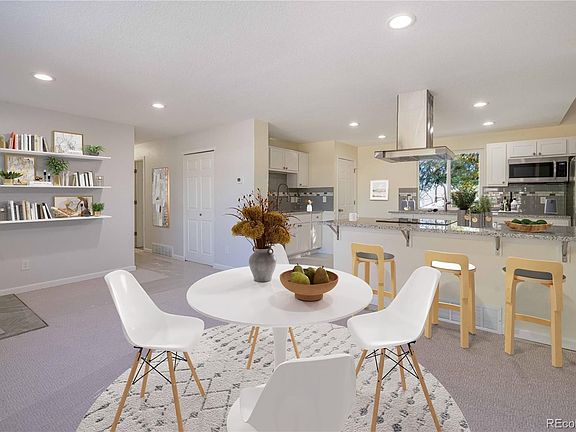 5th image of 7128 S Fairfax Ct