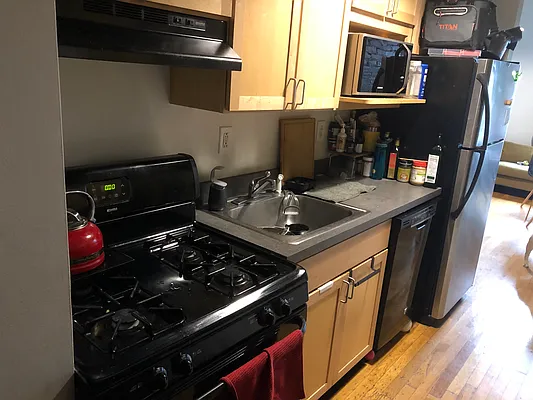 Rented by Compass | media 14