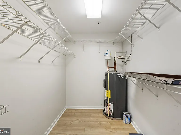 240 S Reynolds St #411 — Photo 21