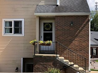 650 W Maple St, Granville, OH 43023