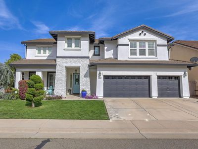 (Undisclosed Address), Elk Grove, CA, 95624
