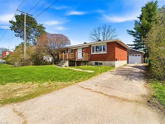 3rd image of 625 1st Ave