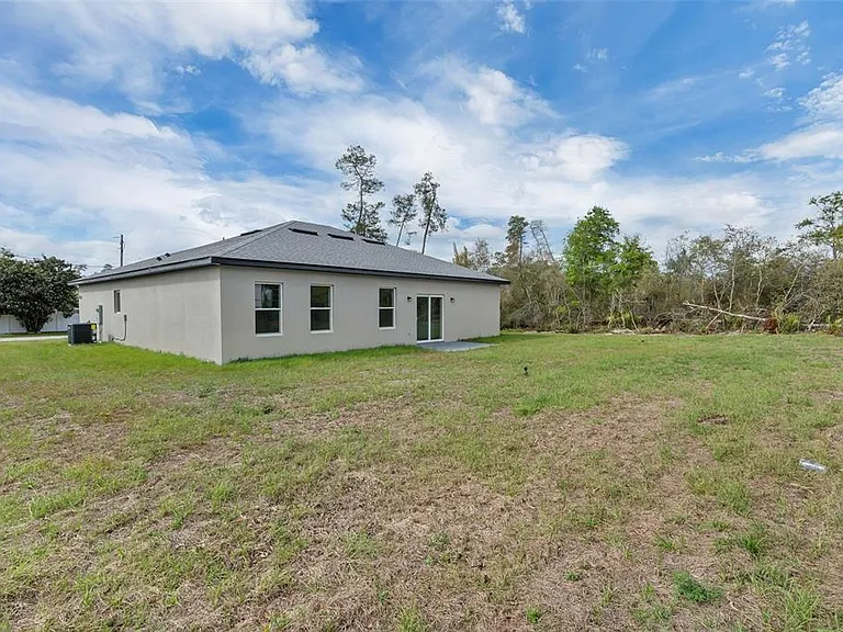 2211 SW 153rd Pl — Photo 46