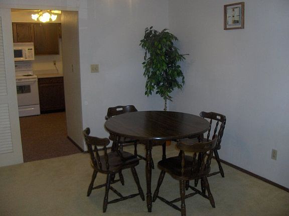 4th image of 8735 N 72nd St APT 103