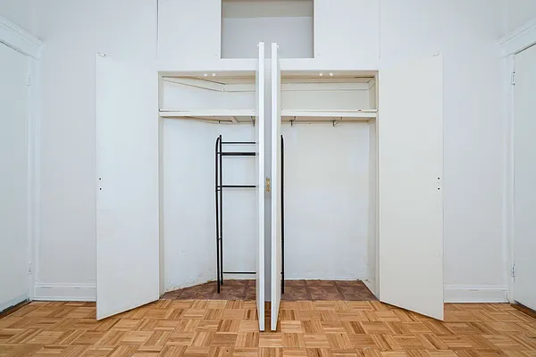 Rented by SCOUTBK.COM | media 17