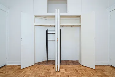 Rented by SCOUTBK.COM