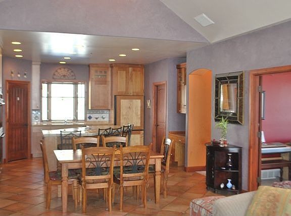 4th image of 8945 N Cove Dr