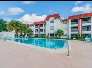 1860 Massachusetts Ave NE APT 319, Saint Petersburg, FL 33703