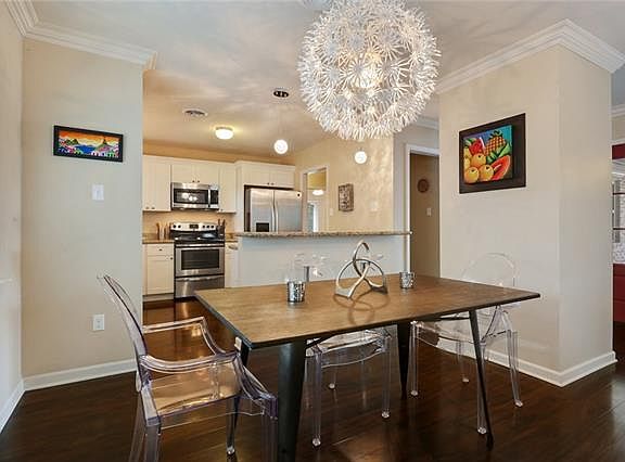 3rd image of 2609 Elizabeth St