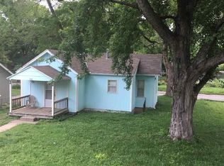 312 Lyon St, Lawrence, KS 66044