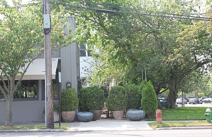2nd image of 56 Nugent St