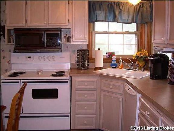 5th image of 12212 Meadow Ln